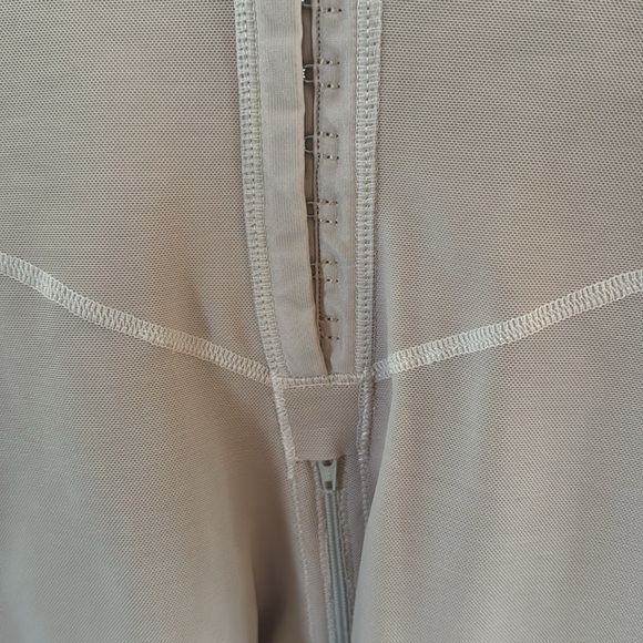 Uplady Beige Shapewear Bodysuit with Zipper size XL - Picture 3 of 5